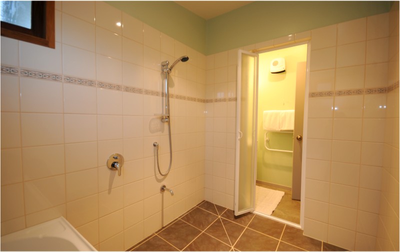 The Cottage Shower/Bath Room